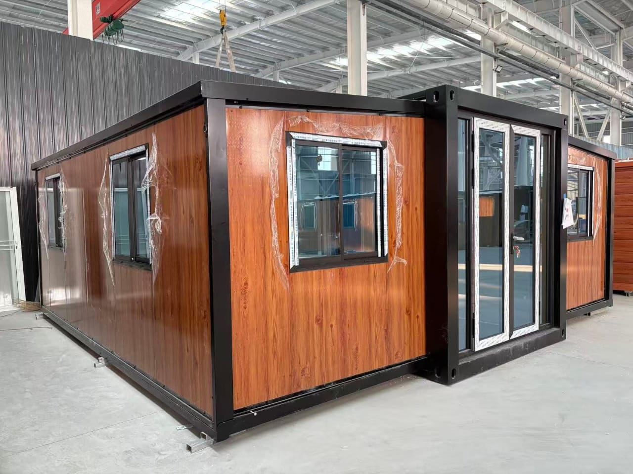 Exterior lateral derecho de la COUVA 6×6